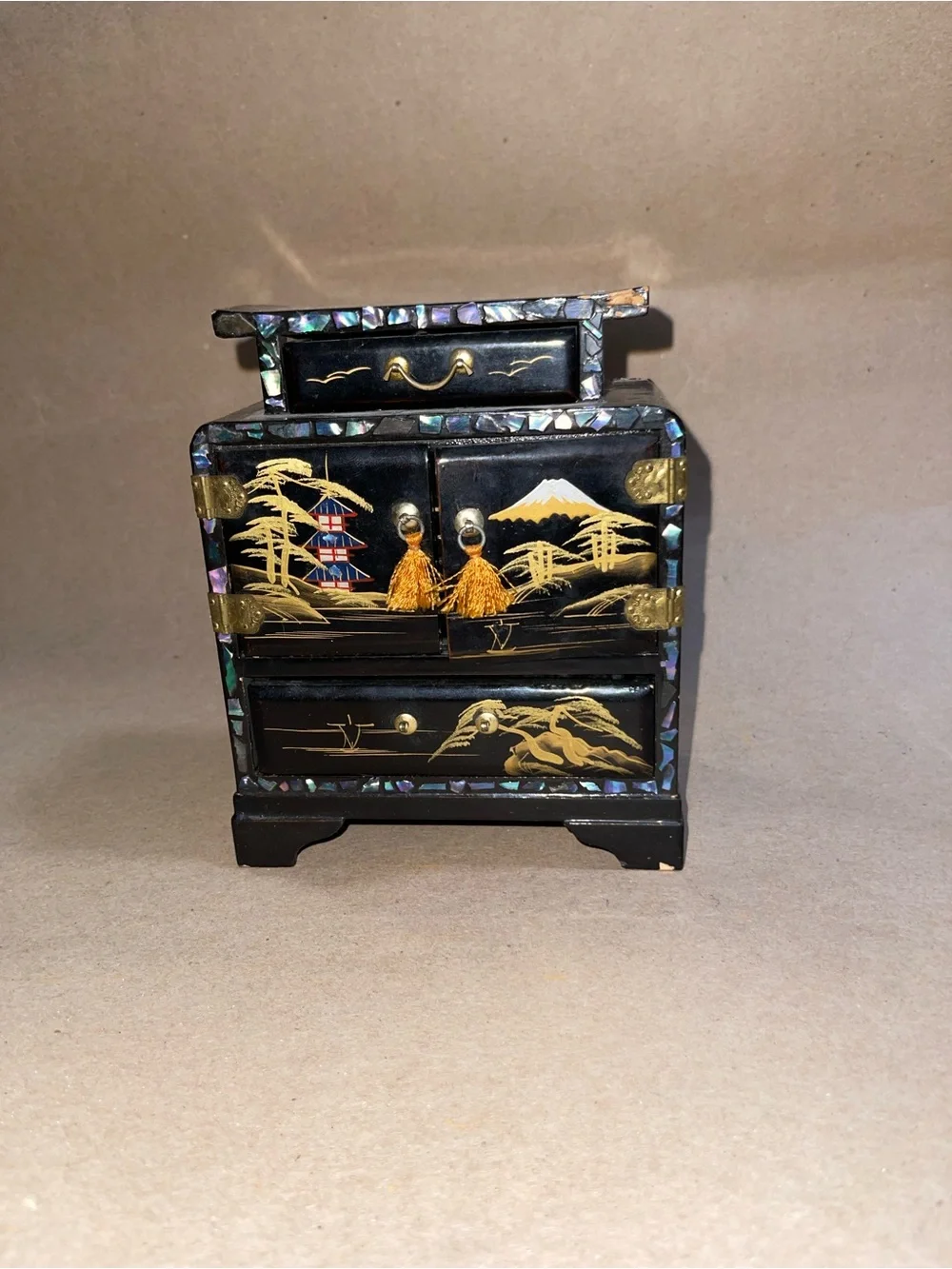 Japanese Black Lacquer Miniature Chest Tansu Jewelry Box Fuji